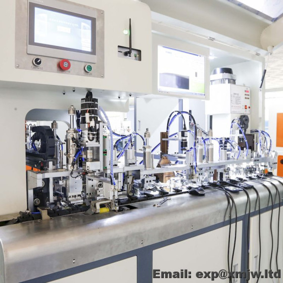 16A Europe Plug Insert Automatic Crimping Machine Device for Cords