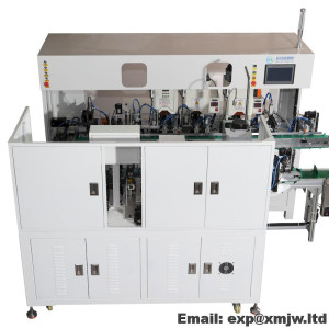 Automatic 2 Pin 3 Pin Plug Insert Crimping Machine: Europe 2.5A 10A